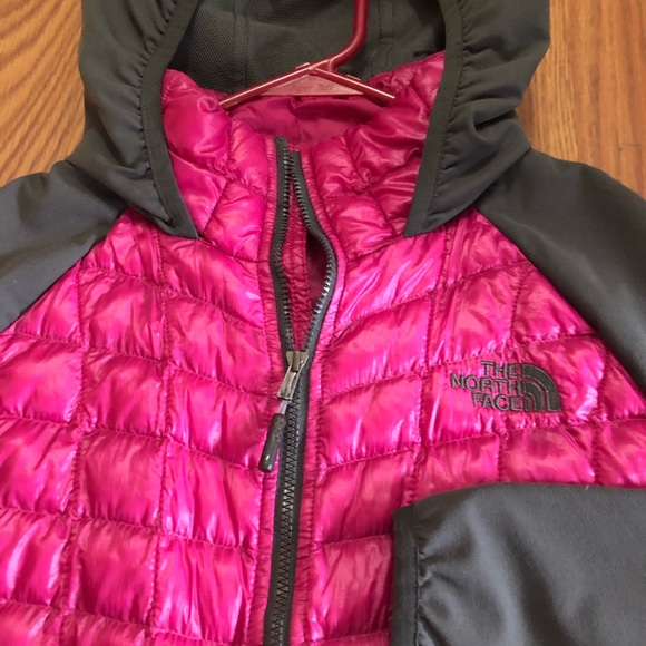 The Northface jacket - Picture 4 of 5